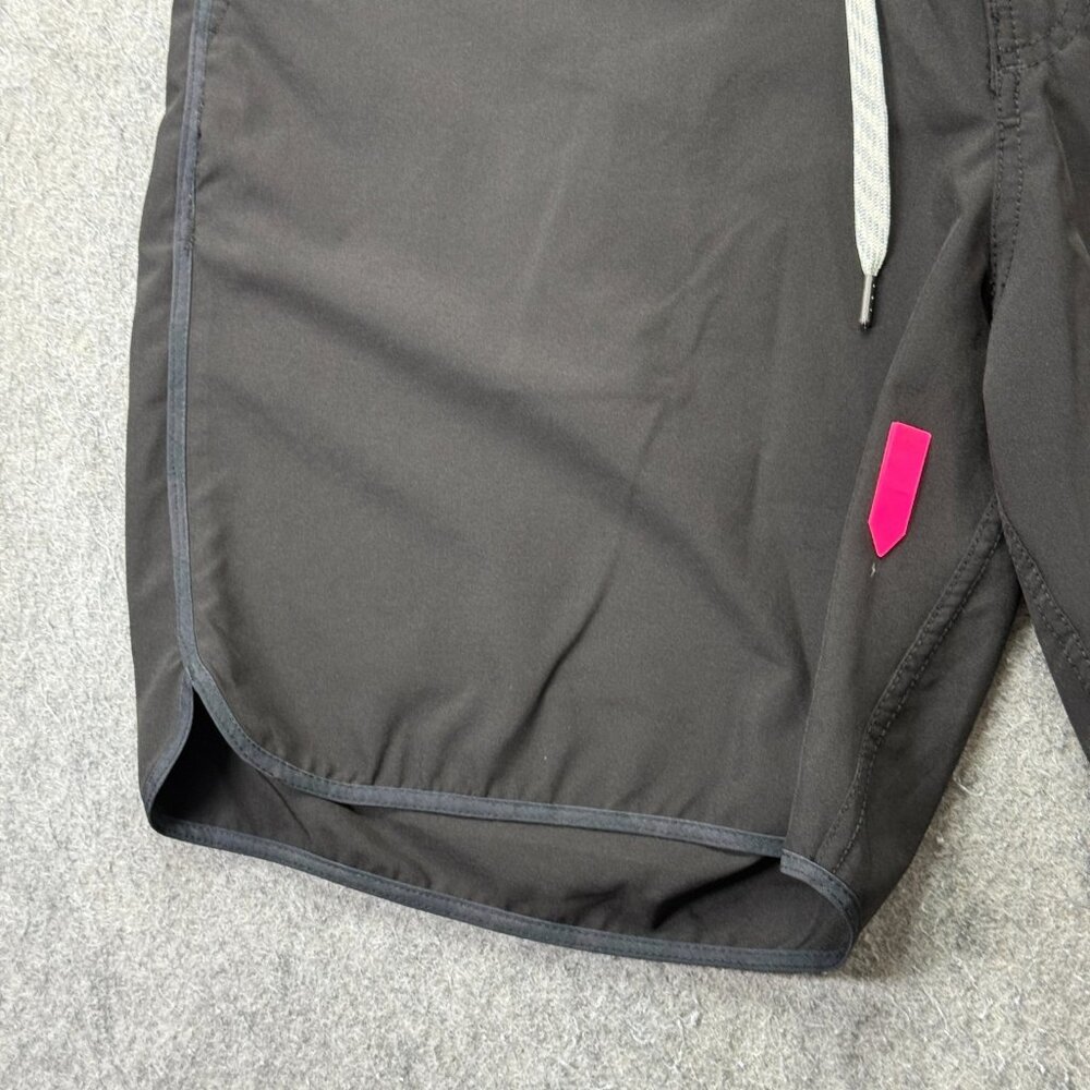 Vuori Cruise Board Shorts Men 36 Black Stretch V314 7" - Picture 5 of 15